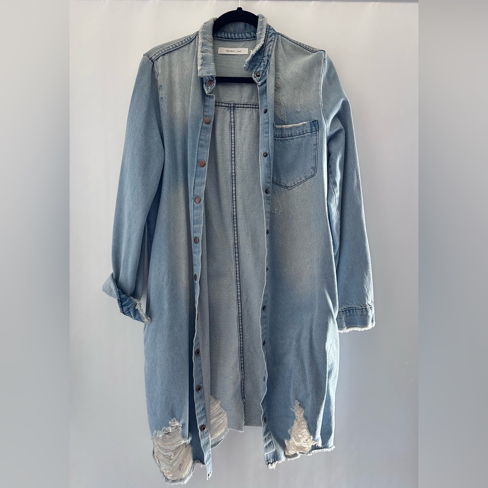 Distressed button up Sz small